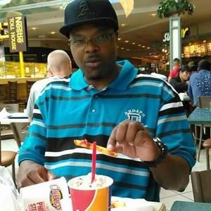 Meet your Posher, Steven